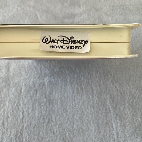 Walt Disney’s Peter Pan VHS Fully Restored, Masterpiece Collection. - Picture 4 of 7